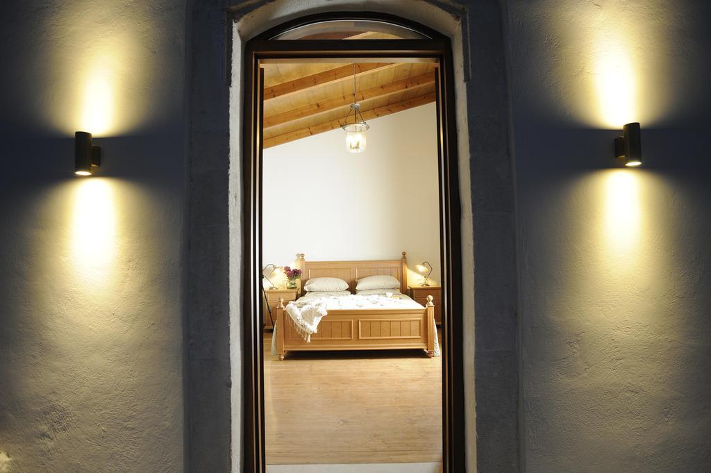 Eco Cottage Vedere With Pool Vederoi Exteriör bild